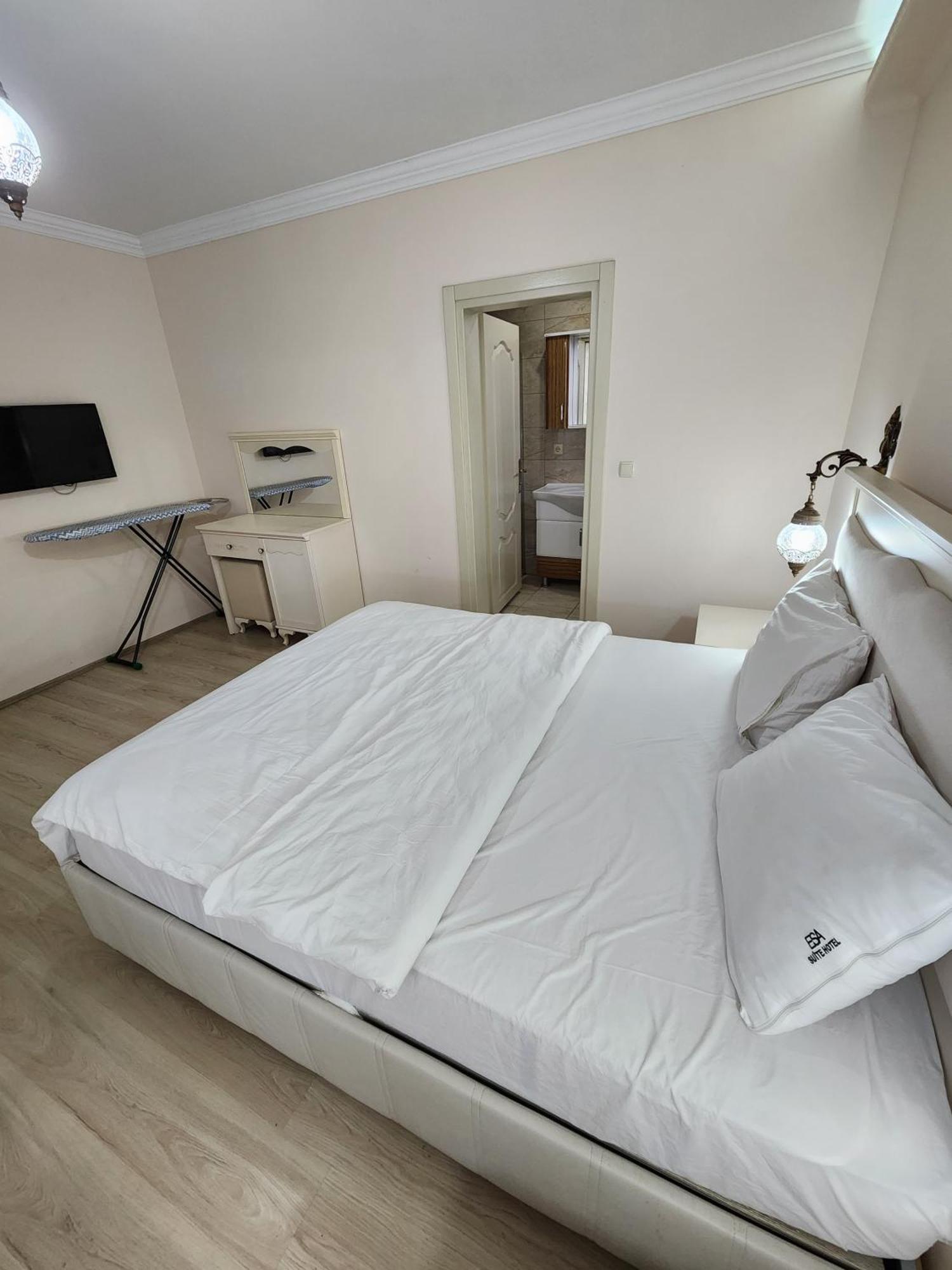Hotel apartamentowy Esa *